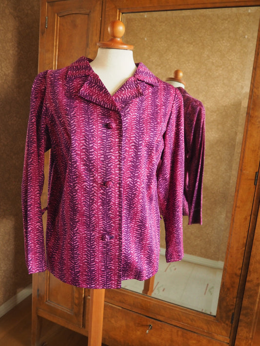 2-osainen pinkki jakkupuku