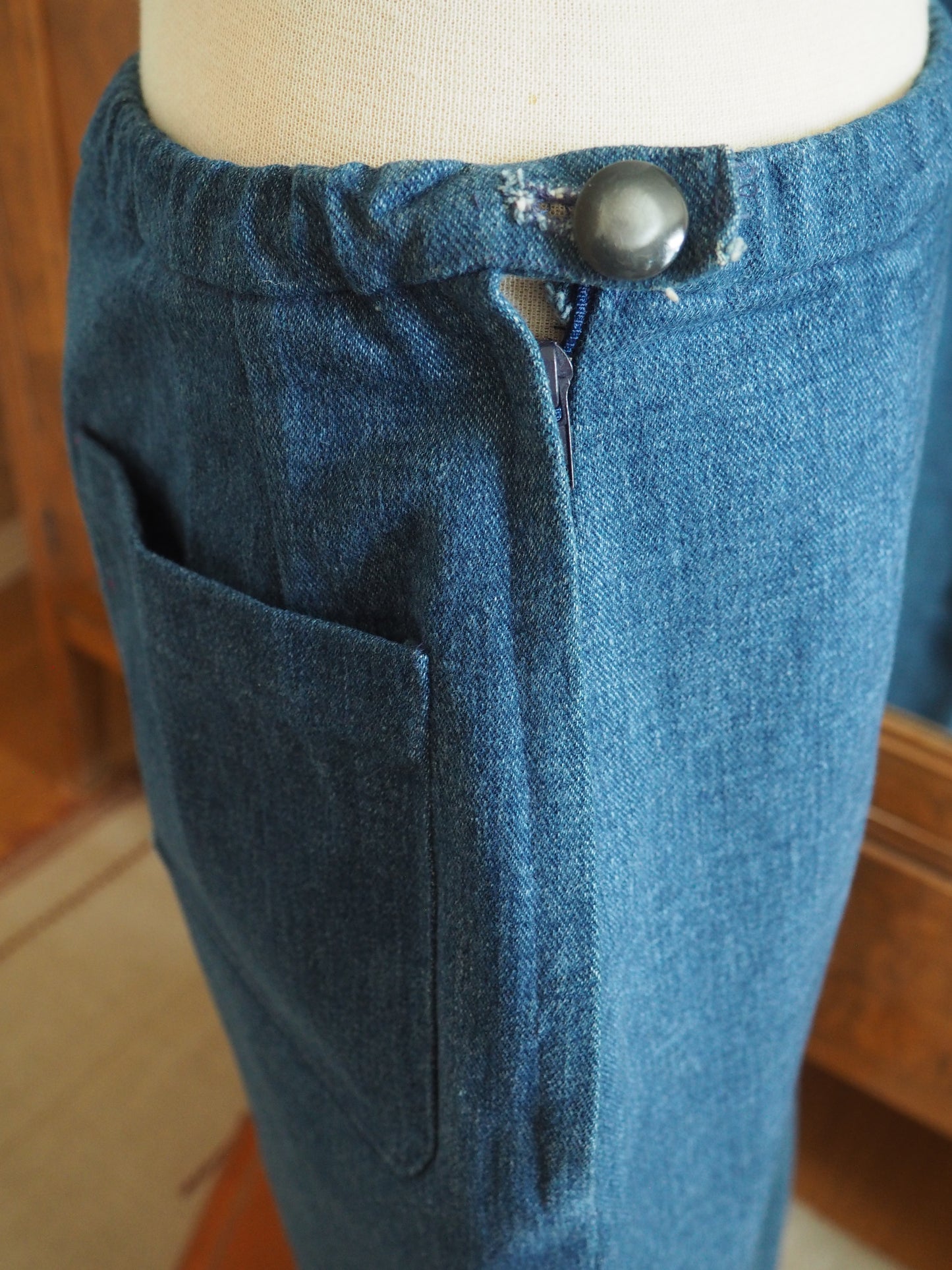 Farkkuhame taskuilla