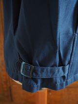 Sininen Ylläs-tuotteen Esa takki, käyttämätöntä vanhaa varastoa