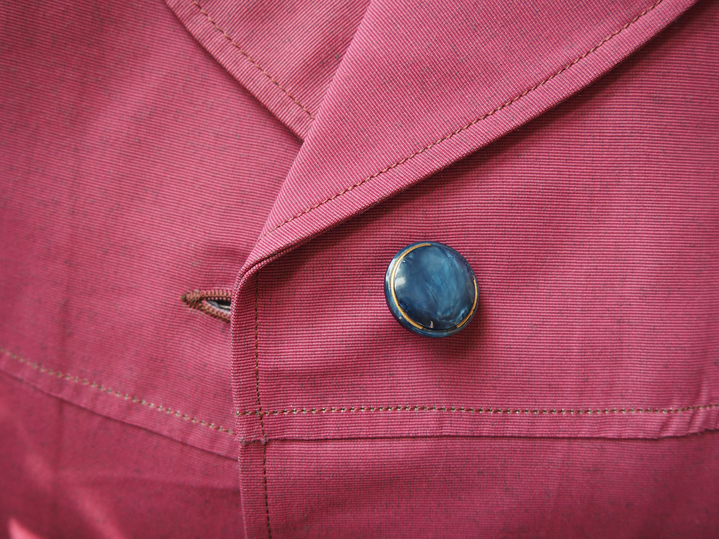 Marjapuuronvärinen Ylläs-tuotteen Pia takki, käyttämätöntä vanhaa varastoa