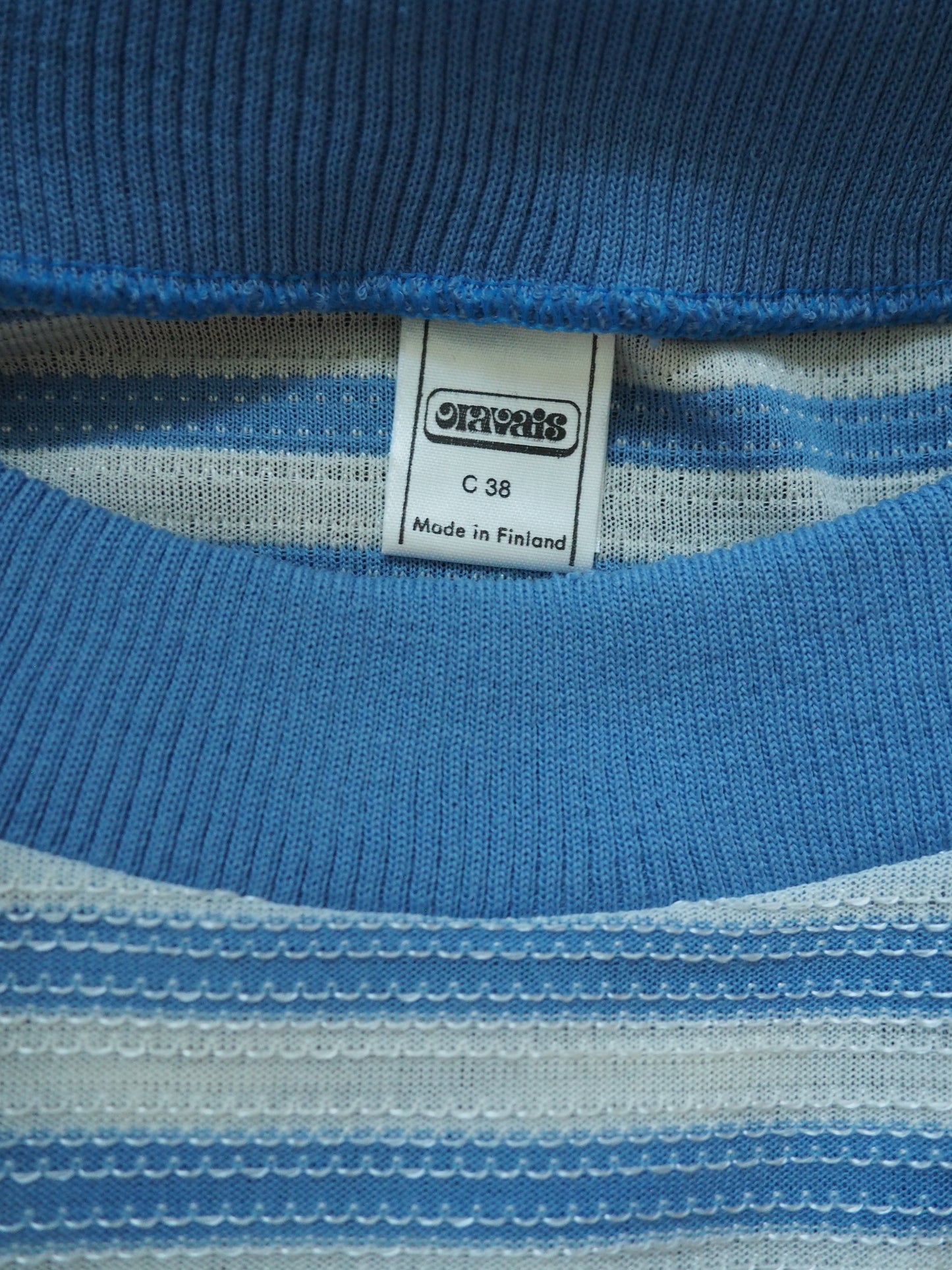 Vaaleansininen raidallinen Oravaisten tehtaan mekko, käyttämätöntä vanhaa varastoa