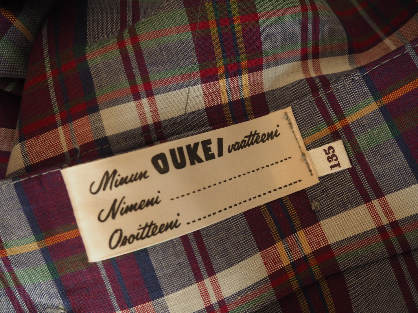 Lasten Meklavalmisteen ruudullinen paita, käyttämätöntä vanhaa varastoa