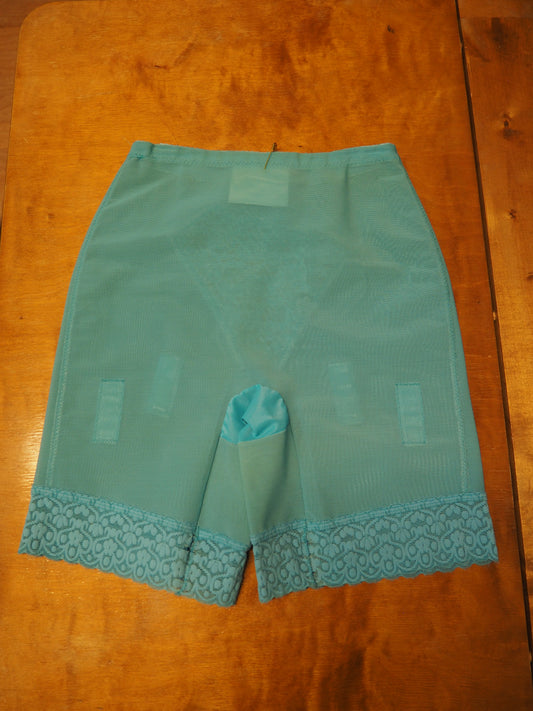 Vaaleansiniset pöksyt