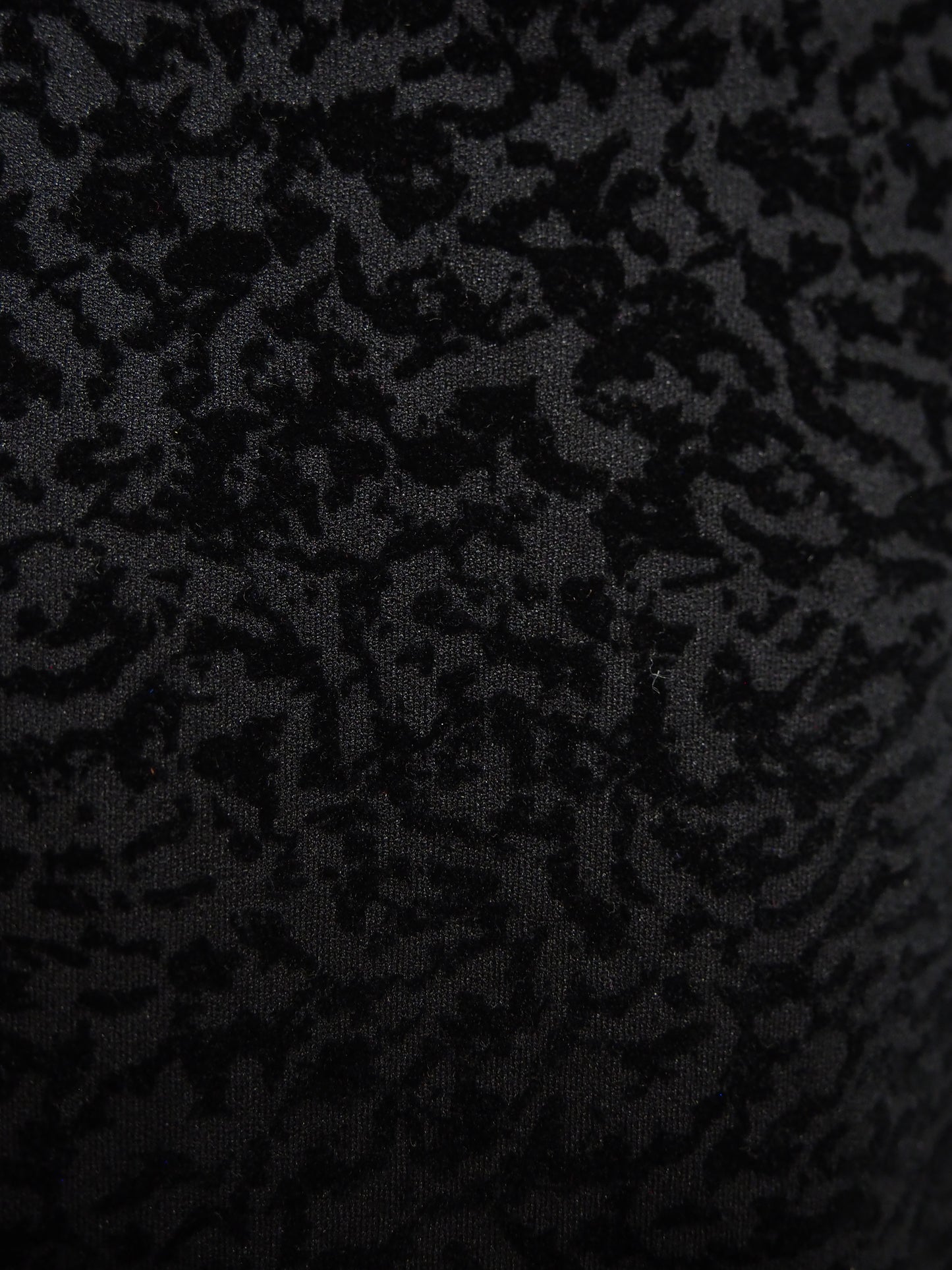 Musta Lenan sametti kuviollinen hame