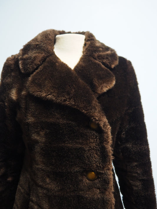 Tummanruskea Rengas-Kappa turkki