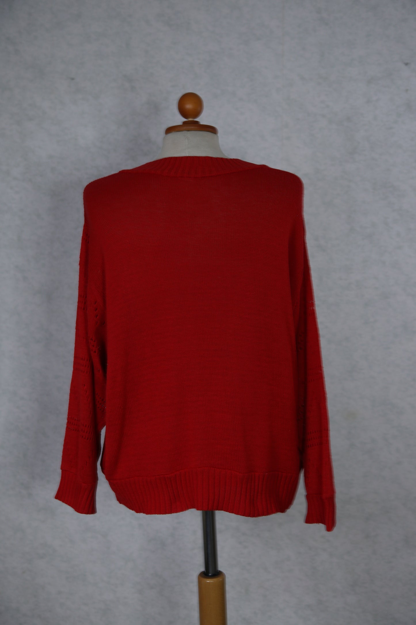 Punainen Kirjoneuleen neule