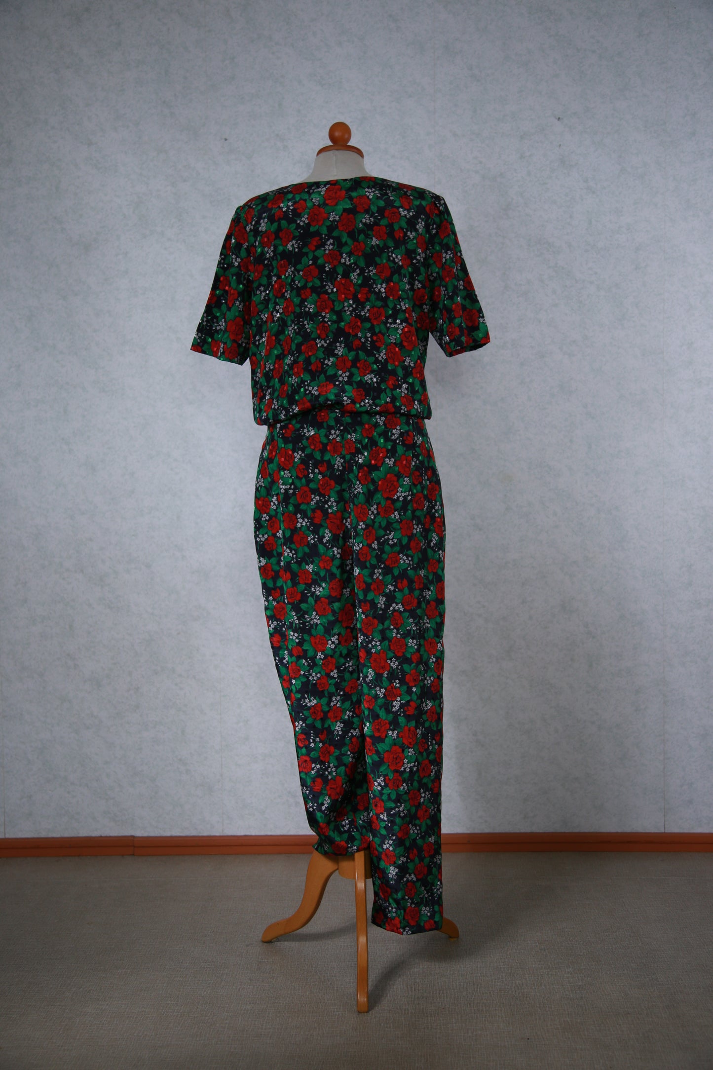 Kukkakuviollinen 2-osainen housupuku