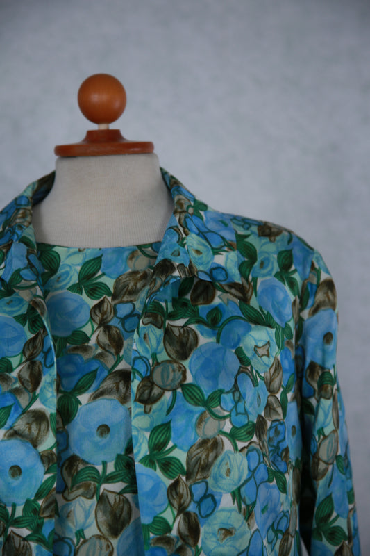 Kukkakuviollinen monivärinen 3-osainen asu