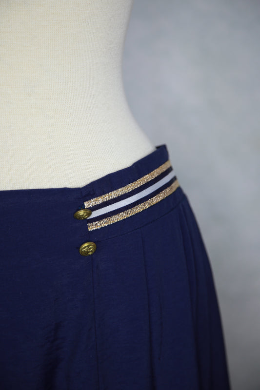 Tummansininen seilorihame