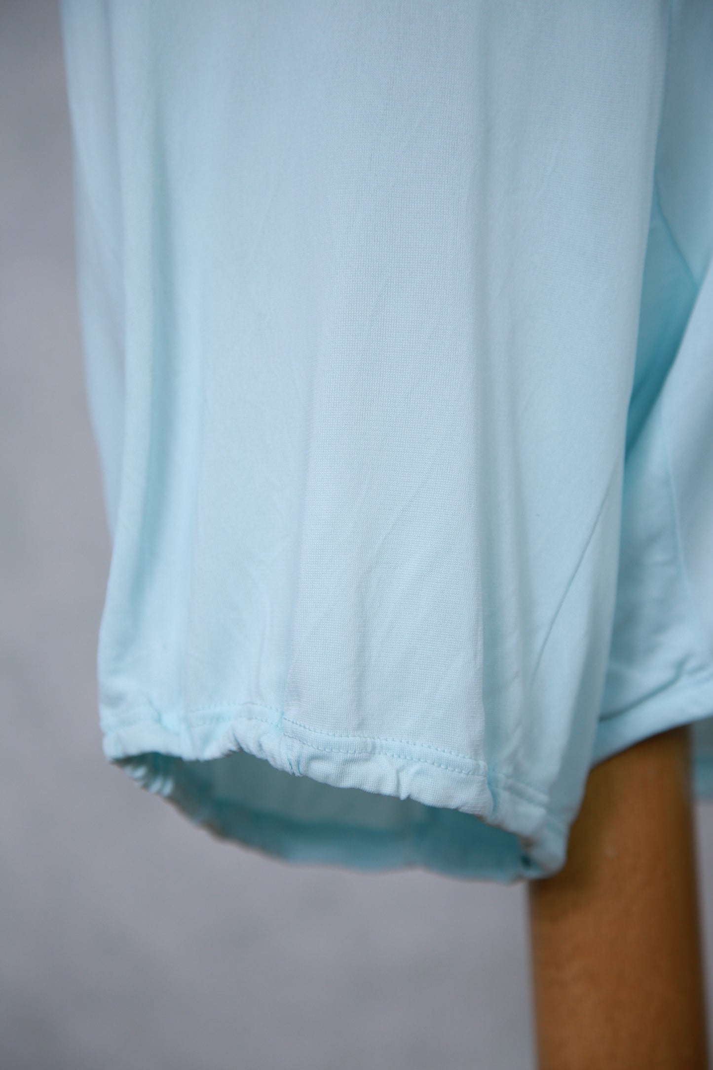 Vaaleansiniset lahkeelliset alusshortsit