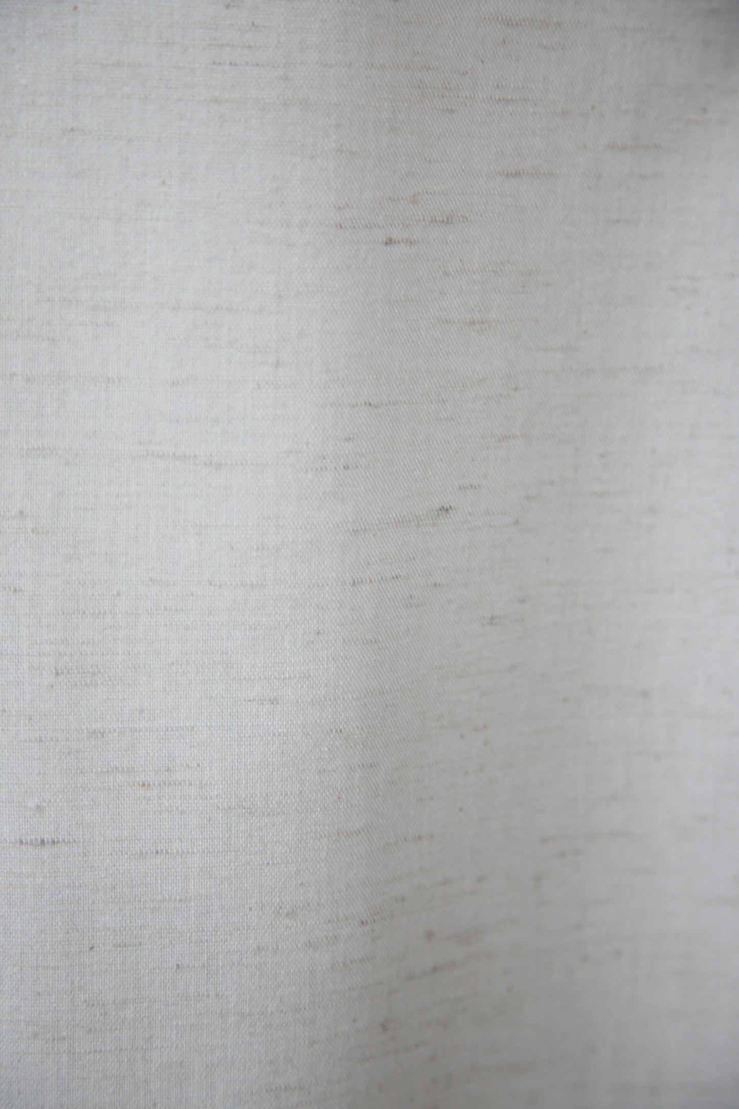 Vaalea Jua Tex Finlayson hame halkiolla