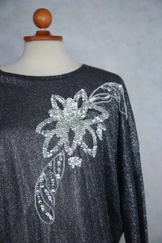 Hopeinen paljettikoristeinen läpikuultava pusero