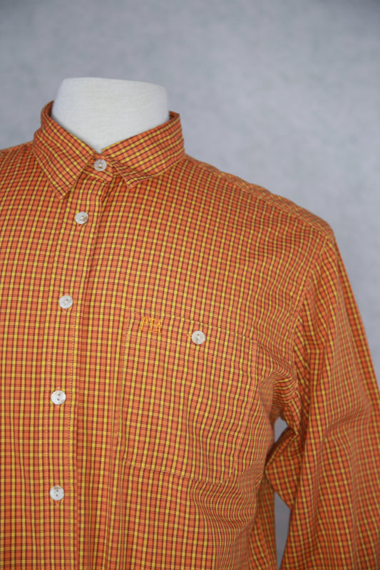 Oranssi ruudullinen pitkähihainen PTA kauluspaita