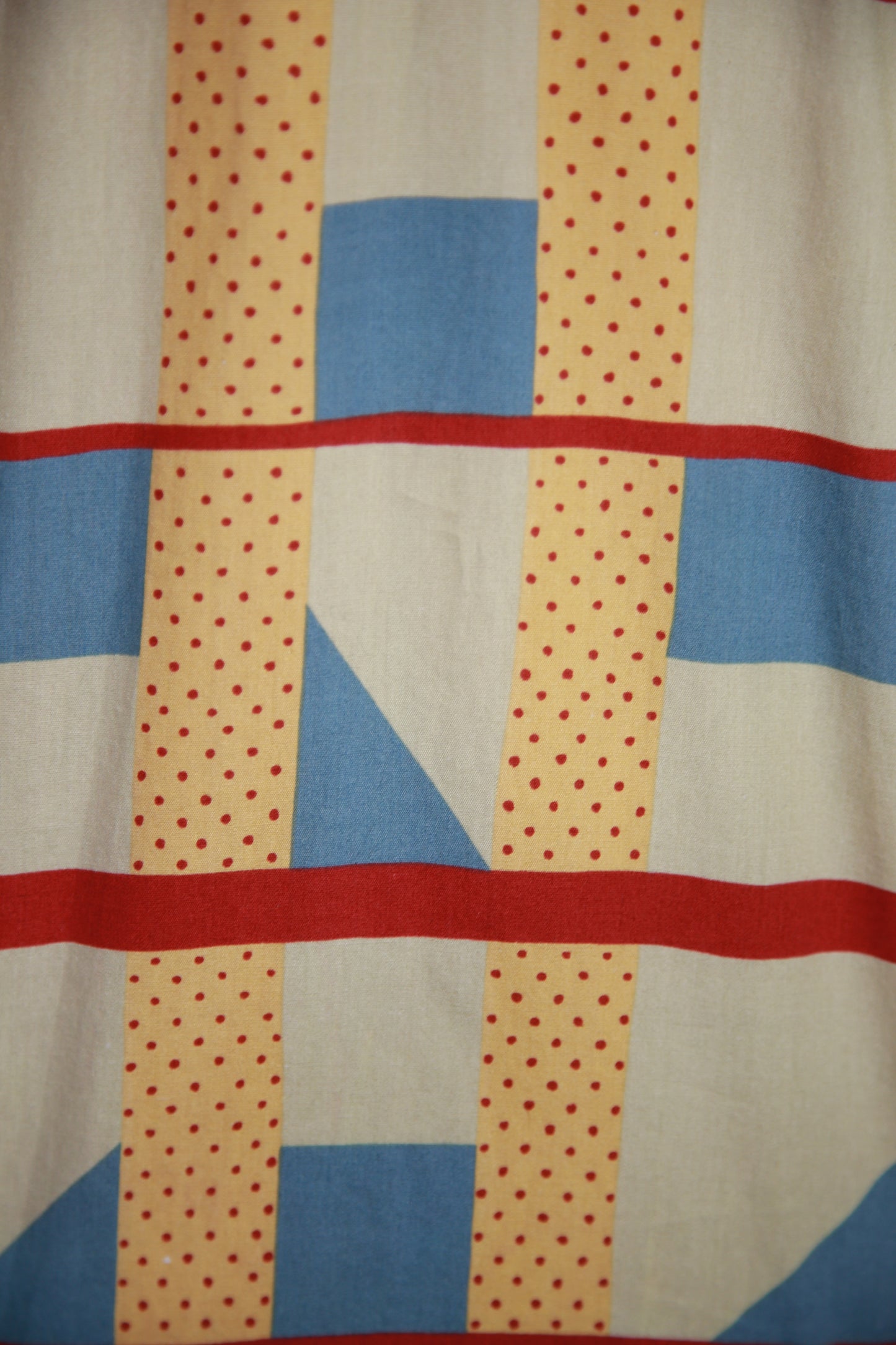 Vaalea monivärinen kuviollinen lyhythihainen Dobber kauluspaita