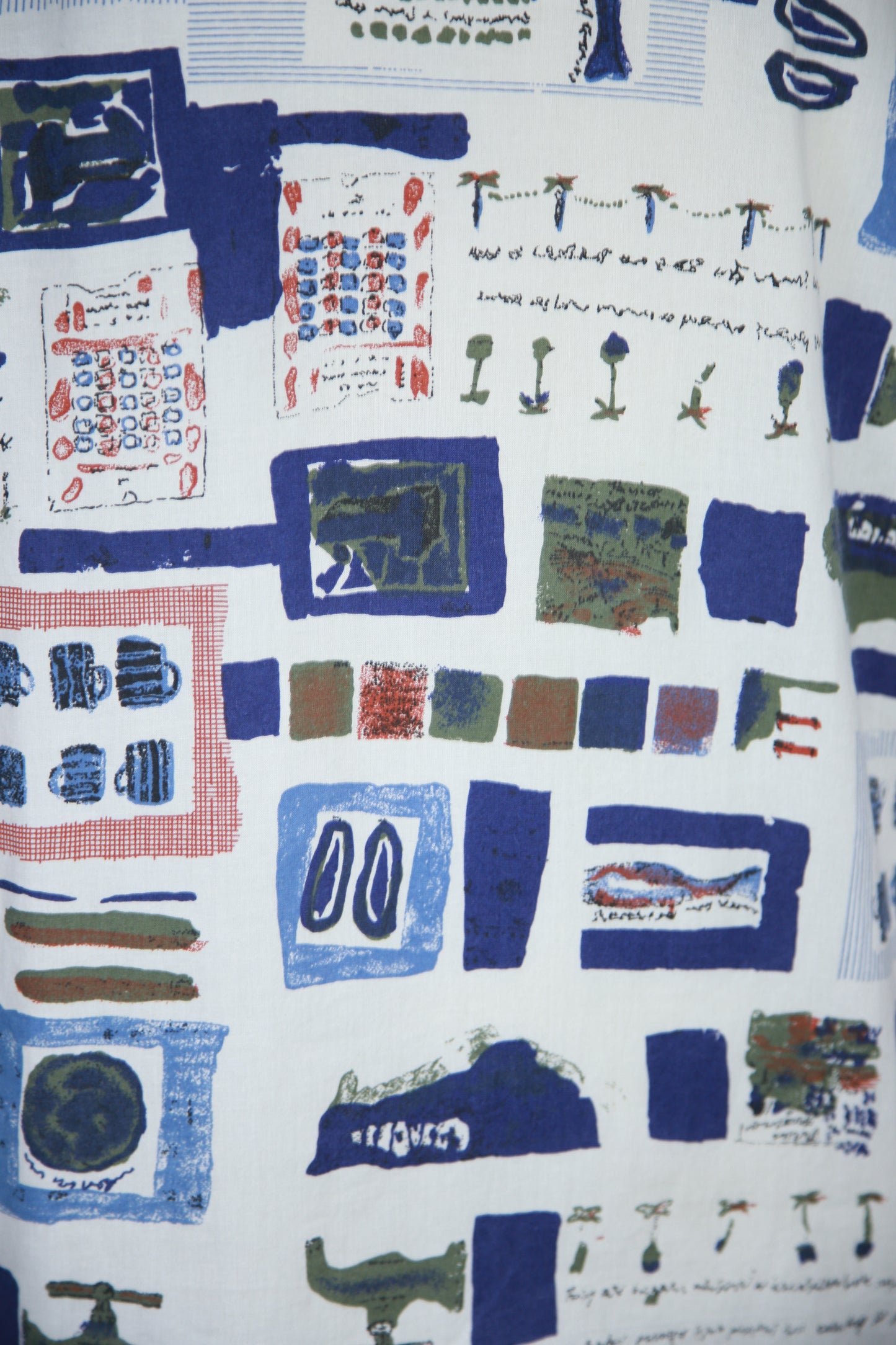 Vaalea monivärinen kuviollinen lyhythihainen Ewald kauluspaita