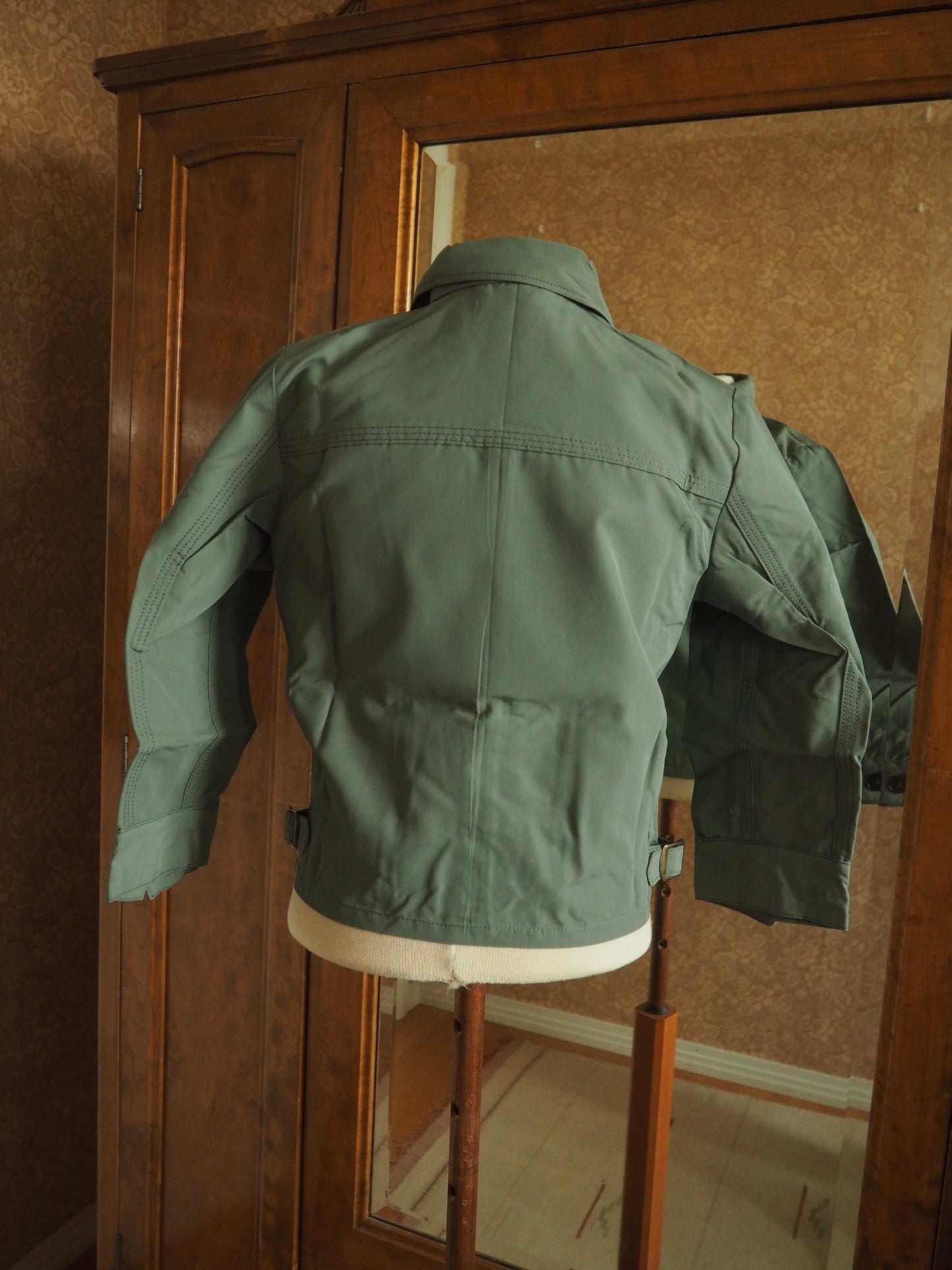 Vihertävä Ylläs-tuotteen Terry 600 takki, käyttämätöntä vanhaa varastoa